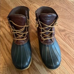 Sperry duck boots